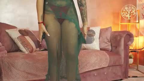 GoldenAmberX online show from March 9, 2026, 6:06 am