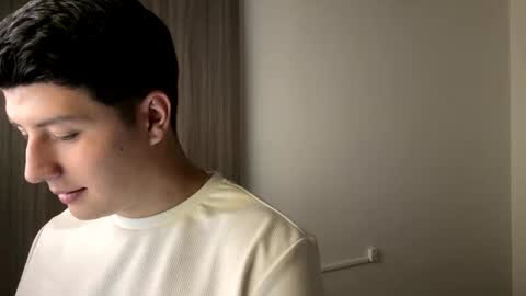 Snapshot of goldenknight33 chatting on October 24, 2025, 4:36 pm goldenknight33 online show from October 24, 2025, 4:36 pm