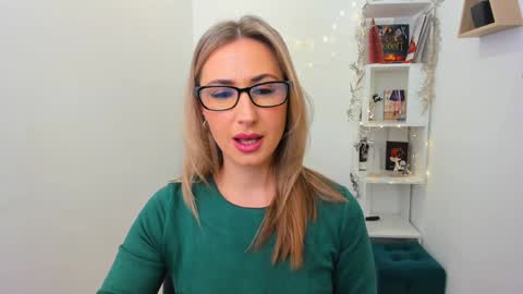 Olivia online show from December 21, 2024, 7:27 pm
