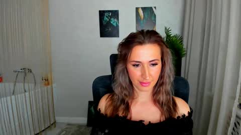 Olivia online show from November 21, 2025, 9:57 pm