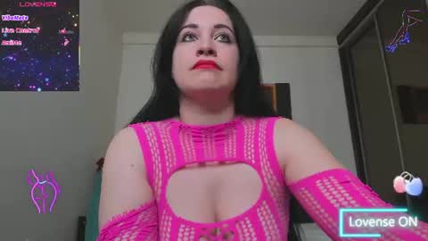 Luna online show from July 6, 2026, 4:42 am