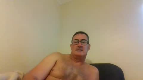 goldenone59 online show from September 26, 2025, 1:37 pm