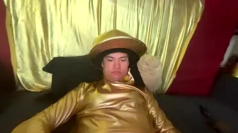 Goldentomleo online show from July 20, 2026, 11:56 am