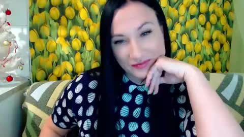 goldmoonn online show from January 7, 2025, 11:58 am