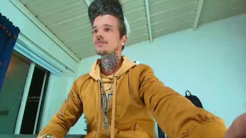 Snapshot of goldy_loyal99 chatting on October 18, 2025, 7:31 am Goldy Loyal93 online show from October 18, 2025, 7:31 am