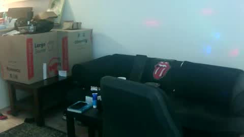 goldyguy011 online show from April 25, 2026, 3:31 pm