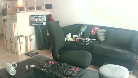 goldyguy011 online show from June 20, 2026, 1:19 am