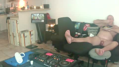 goldyguy011 online show from June 20, 2026, 5:05 pm