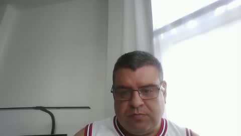 gomezgonz5 online show from September 8, 2025, 3:33 pm