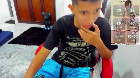 angel black online show from September 14, 2025, 7:13 pm