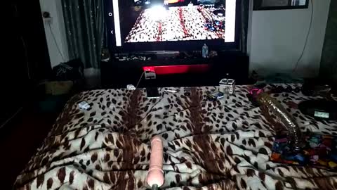 CristalDeep online show from October 13, 2025, 4:34 am