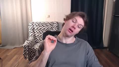 Snapshot of gonzotrash chatting on March 9, 2026, 2:10 pm GonzotrasH online show from March 9, 2026, 2:10 pm