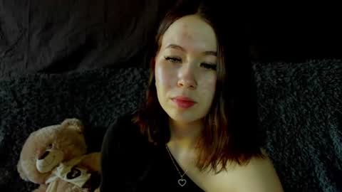 Snapshot of good_diva3 chatting on July 7, 2026, 9:35 am Nika online show from July 7, 2026, 9:35 am