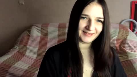 Snapshot of good_girl_24 chatting on October 18, 2025, 11:33 am good_girl_24 online show from October 18, 2025, 11:33 am