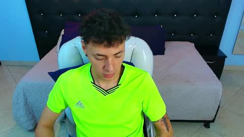 Snapshot of good_sheep chatting on January 12, 2025, 4:00 am good_sheep online show from January 12, 2025, 4:00 am