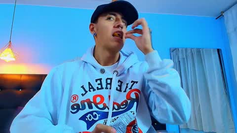 Snapshot of good_sheep chatting on February 1, 2025, 8:18 am good_sheep online show from February 1, 2025, 8:18 am