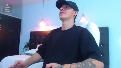 Snapshot of good_sheep chatting on October 4, 2025, 4:32 am good_sheep online show from October 4, 2025, 4:32 am