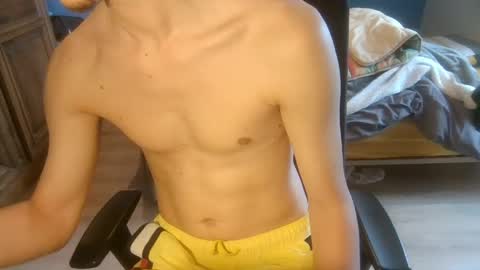 Snapshot of goodboy146 chatting on May 2, 2026, 4:01 pm Goodboy online show from May 2, 2026, 4:01 pm