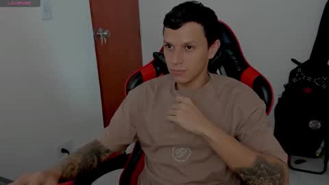 goodboy69i online show from November 7, 2025, 3:23 pm