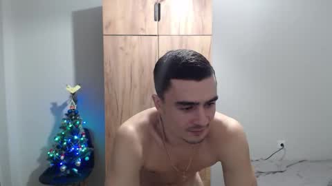 goodgg229975 online show from January 12, 2026, 2:22 pm