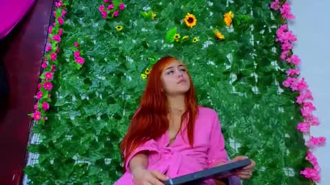 Snapshot of goodgirl_honey chatting on May 3, 2026, 10:43 am goodgirl_honey online show from May 3, 2026, 10:43 am