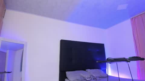 Snapshot of goodgirlforyou_ chatting on October 12, 2025, 10:53 pm natt online show from October 12, 2025, 10:53 pm