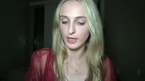 Snapshot of goodgirlliv chatting on September 27, 2025, 2:16 am goodgirlliv online show from September 27, 2025, 2:16 am