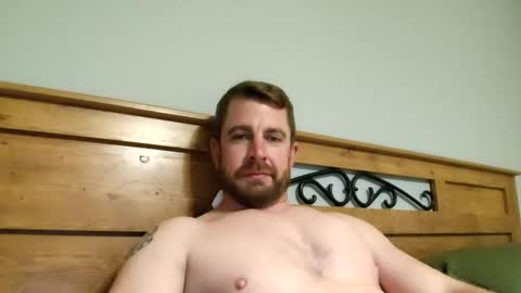 goodgreen35 online show from December 3, 2025, 3:47 am