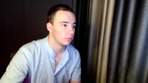 Pum online show from December 1, 2025, 7:41 pm