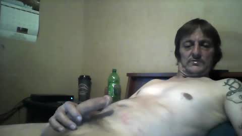 Snapshot of goodwrench31671 chatting on September 19, 2025, 5:20 am goodwrench31671 online show from September 19, 2025, 5:20 am