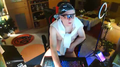 google5001 online show from April 1, 2026, 2:23 am