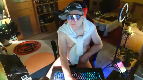 google5001 online show from April 6, 2026, 4:10 am