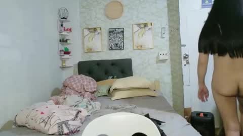 geneviev online show from May 14, 2026, 6:26 pm