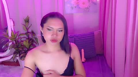 Snapshot of gorgeous_anora chatting on March 12, 2025, 7:02 am Anora online show from March 12, 2025, 7:02 am
