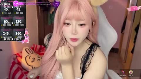 Snapshot of gorgeous_girl33 chatting on January 4, 2025, 11:27 pm gorgeous girl33 online show from January 4, 2025, 11:27 pm