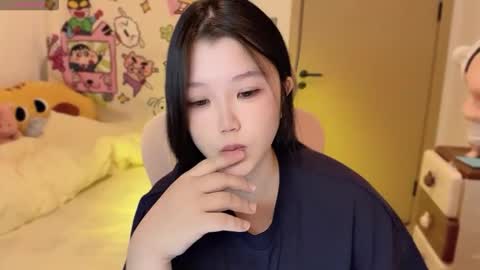 Snapshot of gorgeous_girl33 chatting on October 24, 2025, 9:00 pm gorgeous girl33 online show from October 24, 2025, 9:00 pm