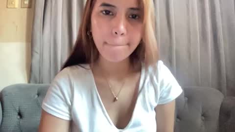 Lyn online show from May 21, 2026, 3:46 am