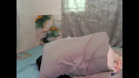 gorgeouslips10 online show from June 9, 2026, 10:16 am