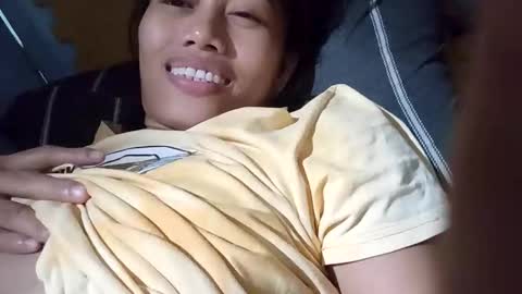 GorgeousPinay babe online show from October 5, 2025, 12:14 pm