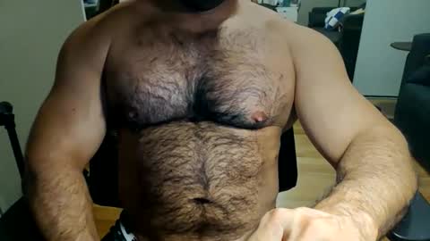 Snapshot of gorillaba chatting on April 13, 2026, 9:37 am gorillaba online show from April 13, 2026, 9:37 am