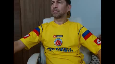 Snapshot of goten7 chatting on May 15, 2026, 10:33 am Andres online show from May 15, 2026, 10:33 am