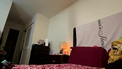 Snapshot of gothbaby305 chatting on May 7, 2026, 1:44 am gothbaby305 online show from May 7, 2026, 1:44 am