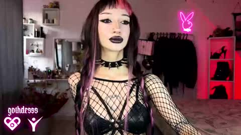    online show from March 15, 2026, 4:18 am