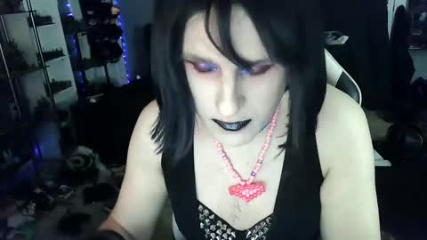 Victoriana online show from January 19, 2025, 4:04 pm