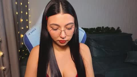 Snapshot of gothicxz chatting on January 17, 2025, 2:50 pm HIMORI AND LISAPVT NAKED online show from January 17, 2025, 2:50 pm