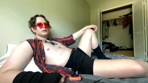 Snapshot of gothydoll chatting on May 31, 2026, 7:15 pm Doll online show from May 31, 2026, 7:15 pm