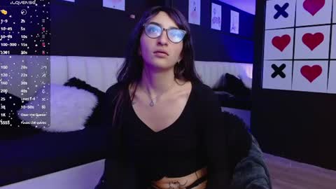 Meredith Alessandra online show from August 7, 2026, 4:25 am