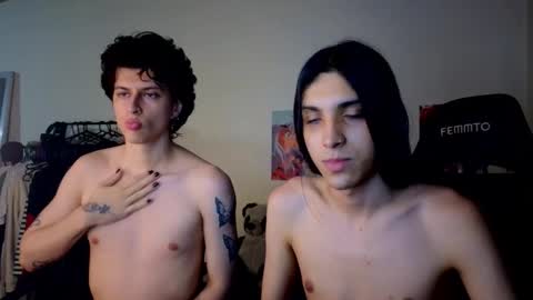 angelito tu novio online show from October 25, 2025, 10:37 pm