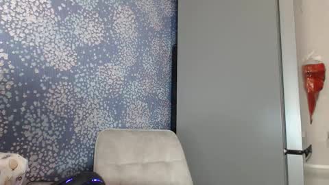 grace498734 online show from November 16, 2025, 2:44 pm