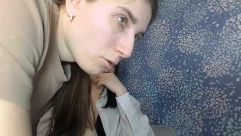 grace498734 online show from November 21, 2025, 4:55 am